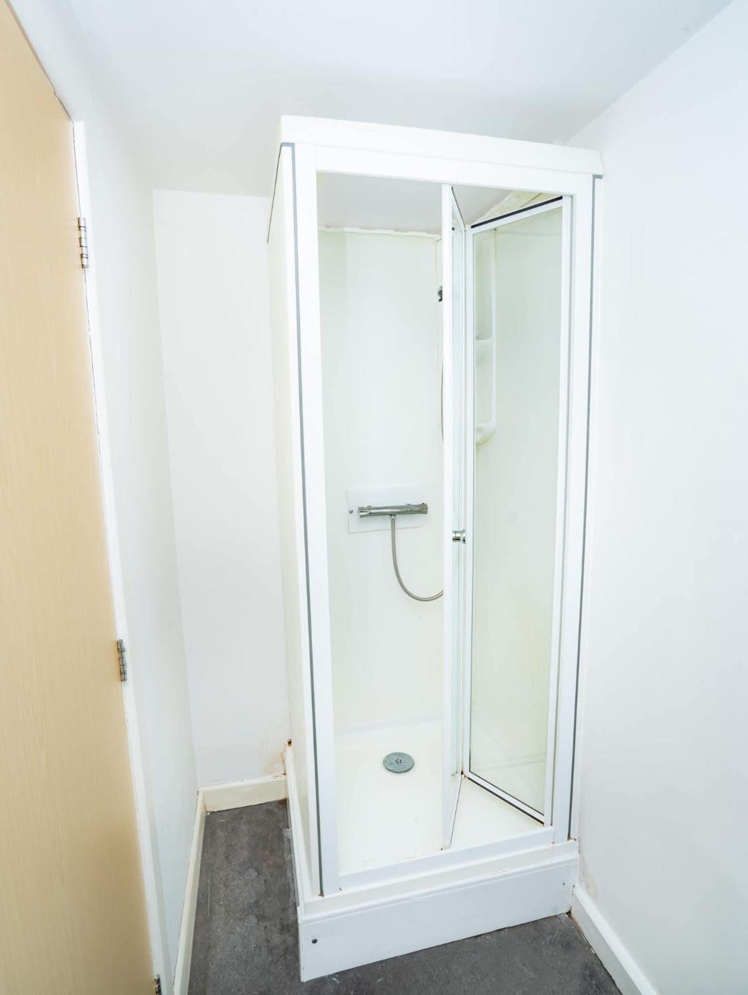 Budget With Kitchen